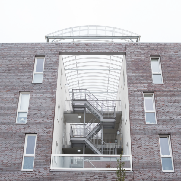 hak4t-2150-Hakvoort daglicht_Gebogen lichtstraat_Bijvanck (4)